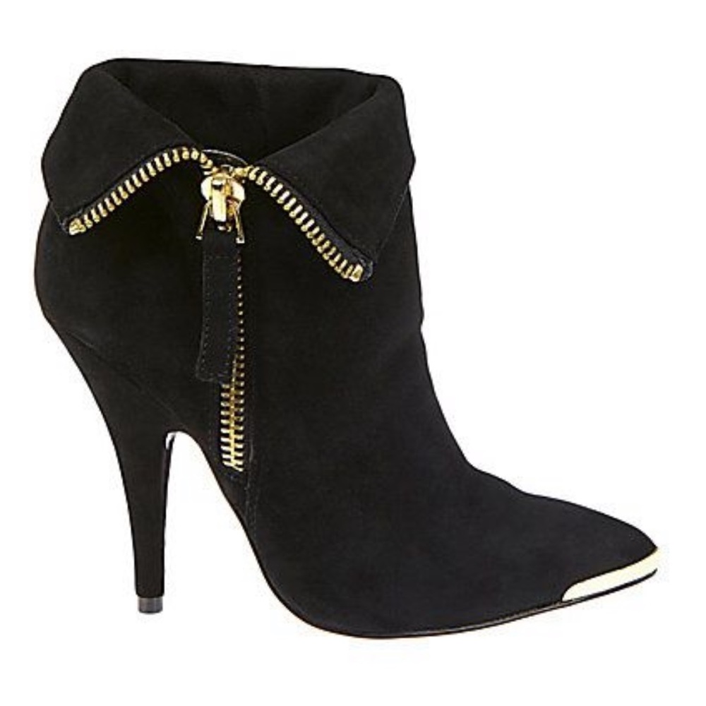 Steve Madden Tonightt suede booties